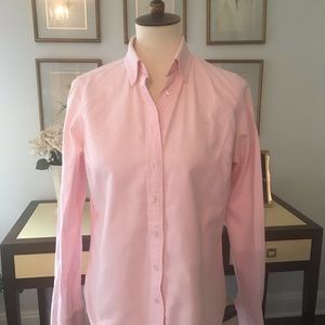 Women’s vineyard vines Oxford button down shirt